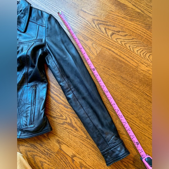 Danier Black Leather Jacket, 2XS - Picture 11 of 12